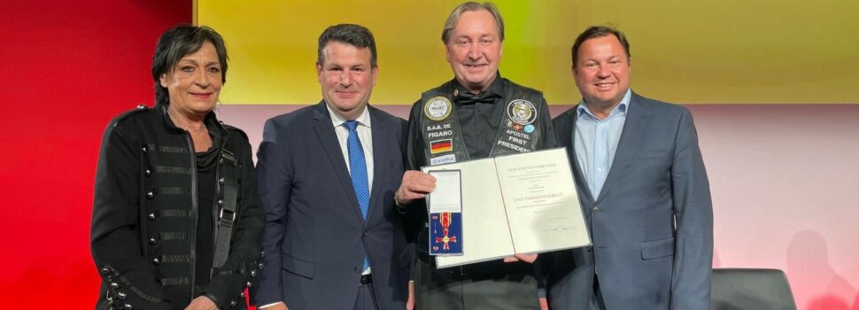 Barber Angels-Chef Claus Niedermaier erhielt Bundesverdienstkreuz