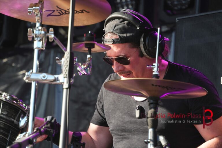 AUTUMN BRIDE_Donauinselfest 2025_Polwin-Plass_530