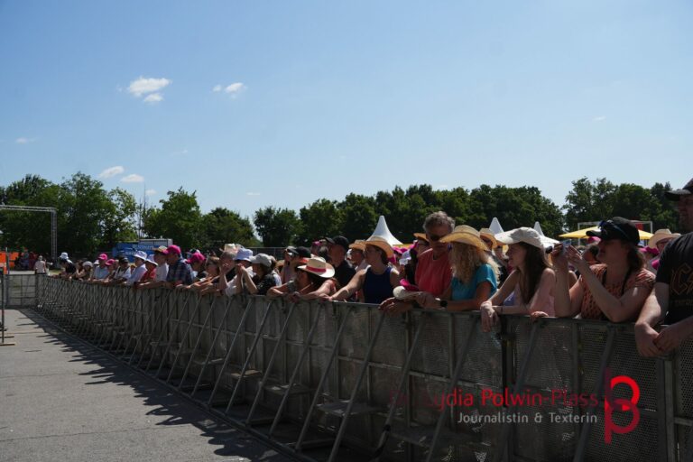Inklusionskonzert_Milow_Donauinselfest 2025_Polwin-Plass_061