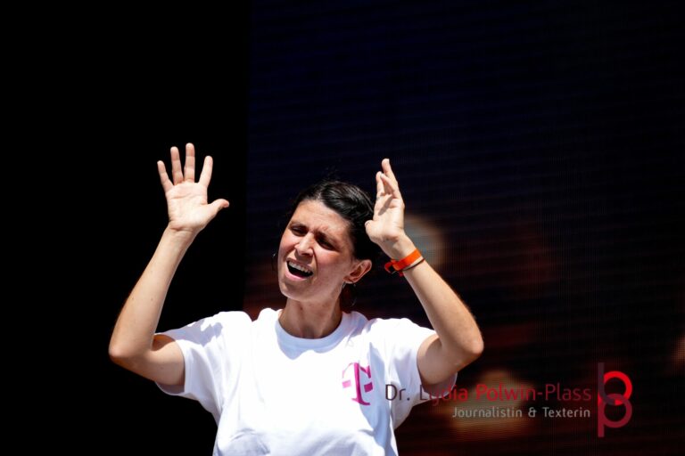 Inklusionskonzert_Milow_Donauinselfest 2025_Polwin-Plass_136