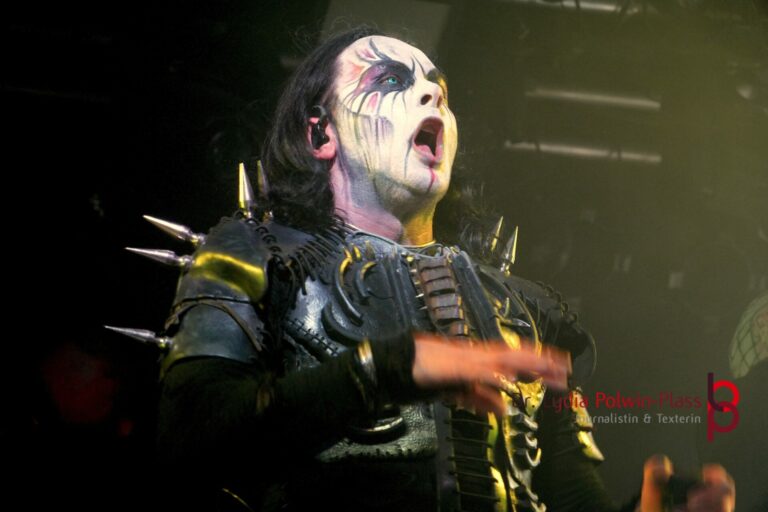 Cradle of Filth_Colos-Saal_2025_Polwin-Plass_903