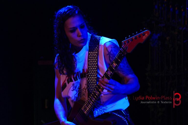 NERVOSA_Colos-Saal_2025_Polwin-Plass_500