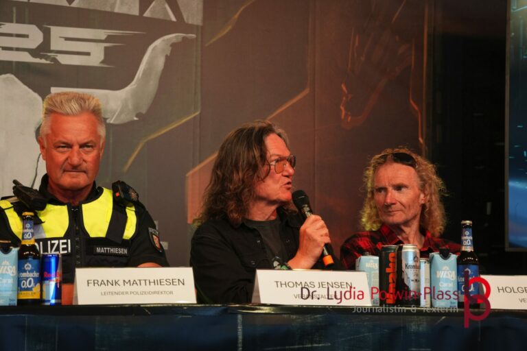 ABSCHLUSSPRESSEKONFERENZ_Wacken 2025_Polwin-Plass_357