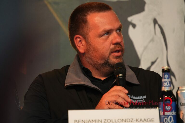 ABSCHLUSSPRESSEKONFERENZ_Wacken 2025_Polwin-Plass_402