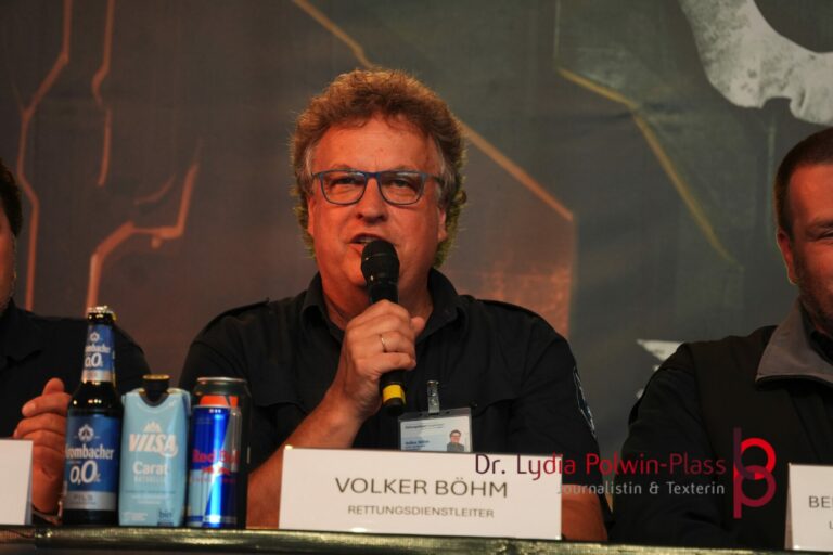 ABSCHLUSSPRESSEKONFERENZ_Wacken 2025_Polwin-Plass_410