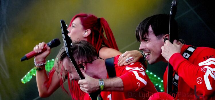 VERLOSUNG:  2 x 2 Tickets für April Art und League Of Distortion in der Batschkapp Frankfurt