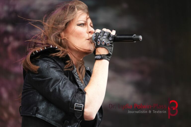 Floor Jansen_Wacken 2025_Polwin-Plass_275