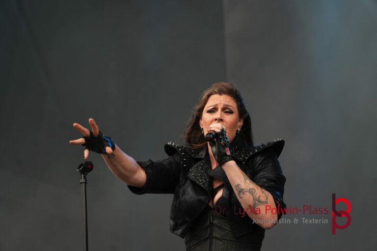 Floor Jansen_Wacken 2025_Polwin-Plass_345