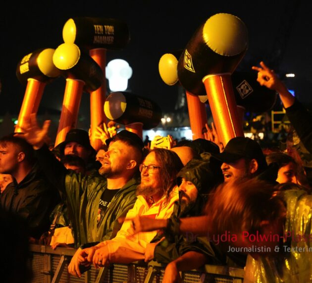 Der SAMSTAG auf dem Wacken Open Air 2025 – FOTOSTRECKE und Nachbericht