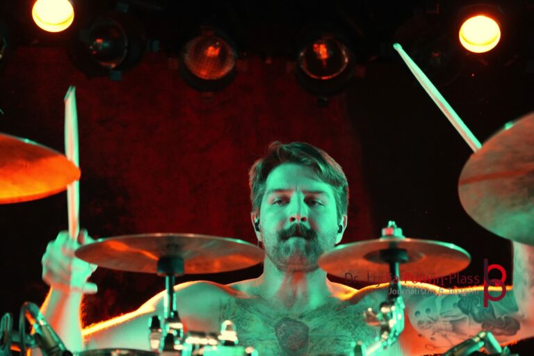 STILLBIRTH_Colos-Saal_Polwin-Plass_010