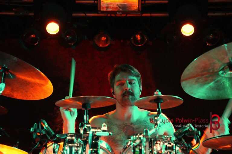 STILLBIRTH_Colos-Saal_Polwin-Plass_016