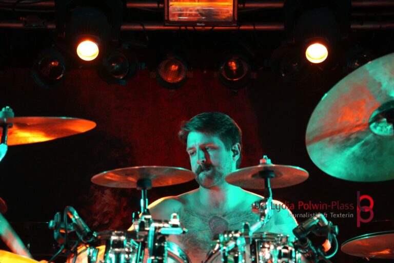 STILLBIRTH_Colos-Saal_Polwin-Plass_017