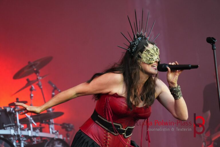 WITHIN TEMPTATION_Wacken 2025_Polwin-Plass_604
