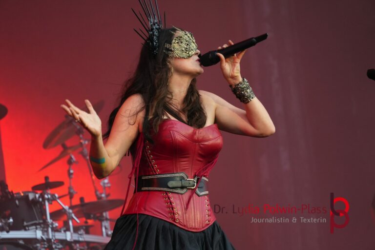 WITHIN TEMPTATION_Wacken 2025_Polwin-Plass_606