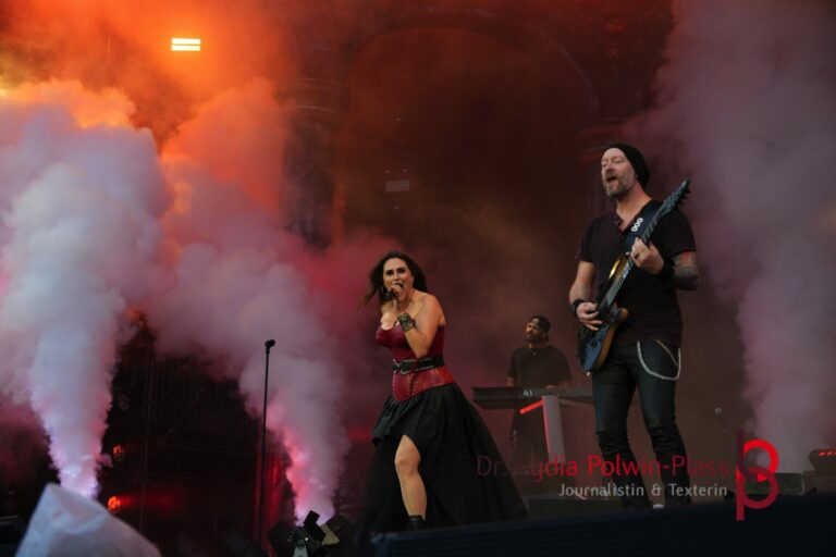 WITHIN TEMPTATION_Wacken 2025_Polwin-Plass_761