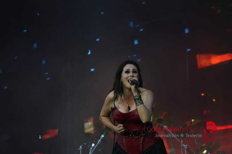 WITHIN TEMPTATION_Wacken 2025_Polwin-Plass_789