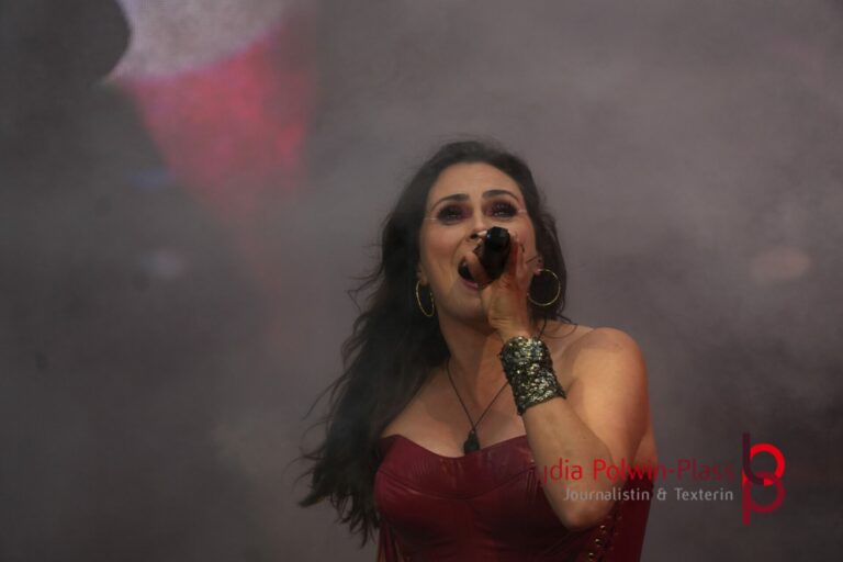 WITHIN TEMPTATION_Wacken 2025_Polwin-Plass_819