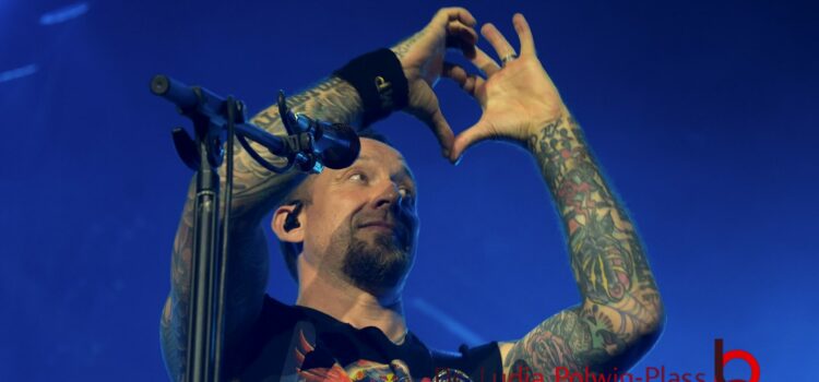 FOTOSTRECKEN und NACHBERICHT zu VOLBEAT, BUSH und WITCH FEVER in der Wiener Stadthalle