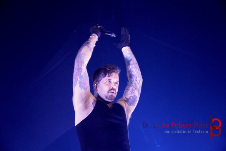 Bury Tomorrow_Festhalle_2025_Polwin-Plass_555