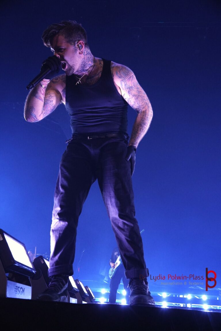 Bury Tomorrow_Festhalle_2025_Polwin-Plass_573