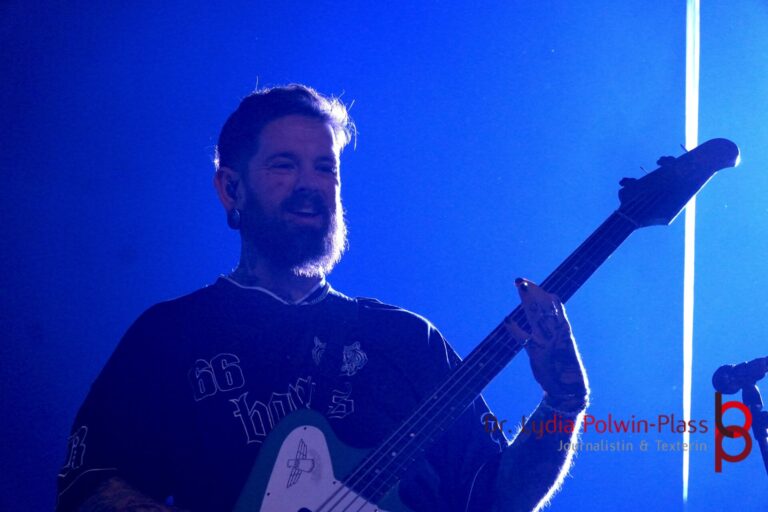 Bury Tomorrow_Festhalle_2025_Polwin-Plass_605