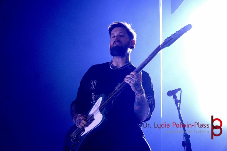Bury Tomorrow_Festhalle_2025_Polwin-Plass_615