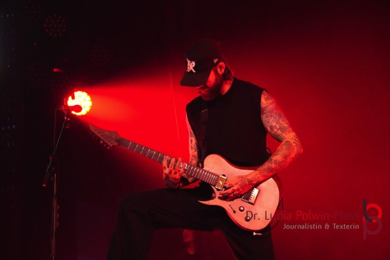 Bury Tomorrow_Festhalle_2025_Polwin-Plass_672