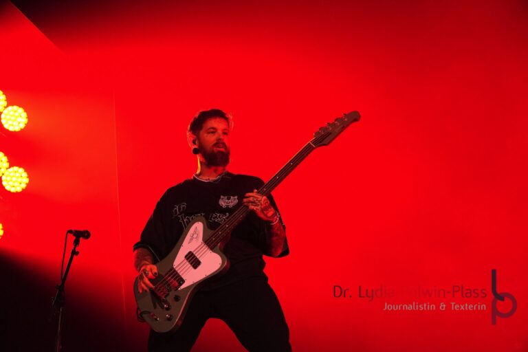 Bury Tomorrow_Festhalle_2025_Polwin-Plass_690