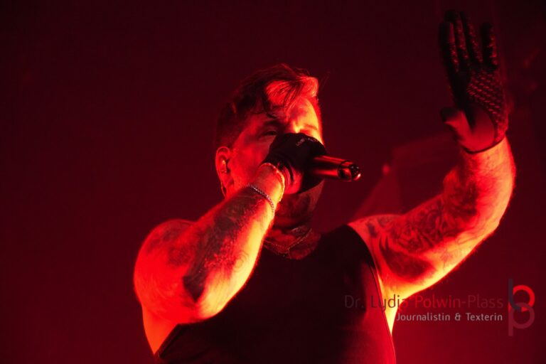 Bury Tomorrow_Festhalle_2025_Polwin-Plass_693