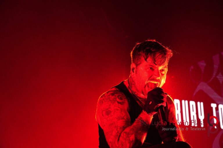 Bury Tomorrow_Festhalle_2025_Polwin-Plass_697