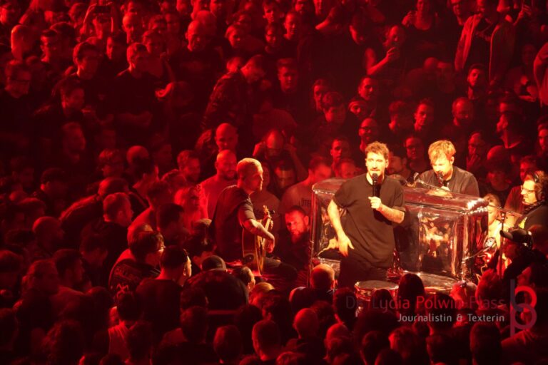 Electric Callboy Festhalle_2025_Polwin-Plass_315