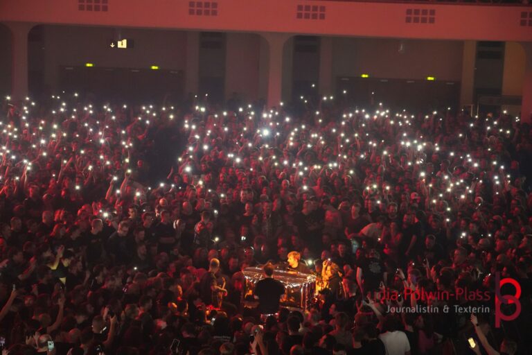 Electric Callboy Festhalle_2025_Polwin-Plass_330