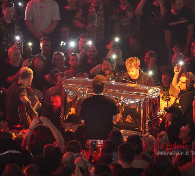 Nachbericht und Fotostrecke – Electric Callboy, Bury Tomorrow und Wargasm in der Festhalle Frankfurt