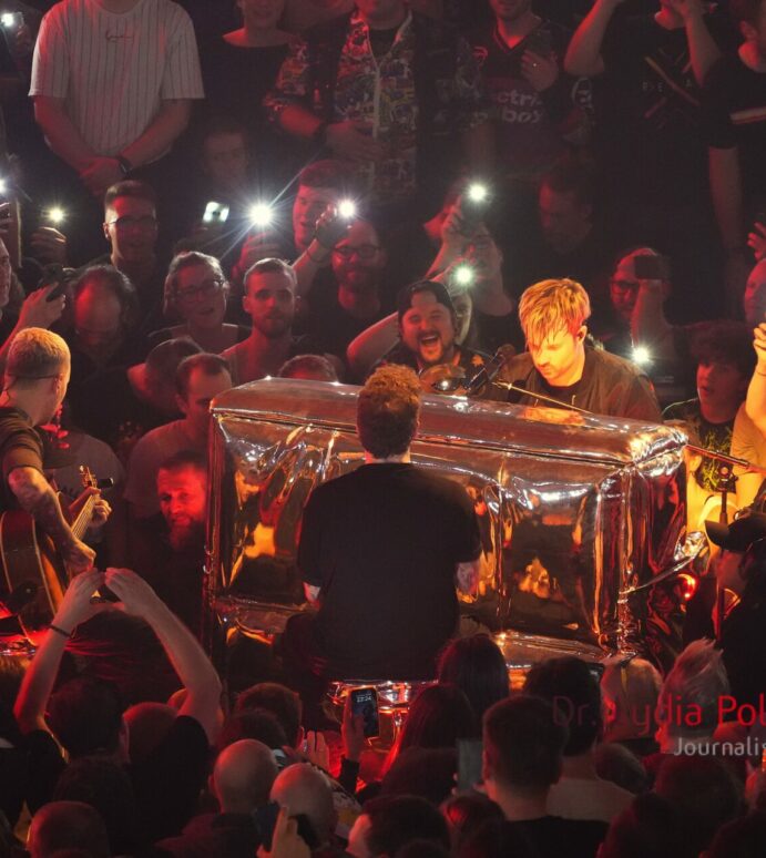 Nachbericht und Fotostrecke – Electric Callboy, Bury Tomorrow und Wargasm in der Festhalle Frankfurt