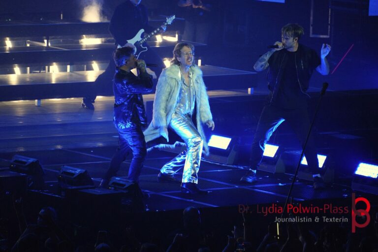 Electric Callboy Festhalle_2025_Polwin-Plass_396