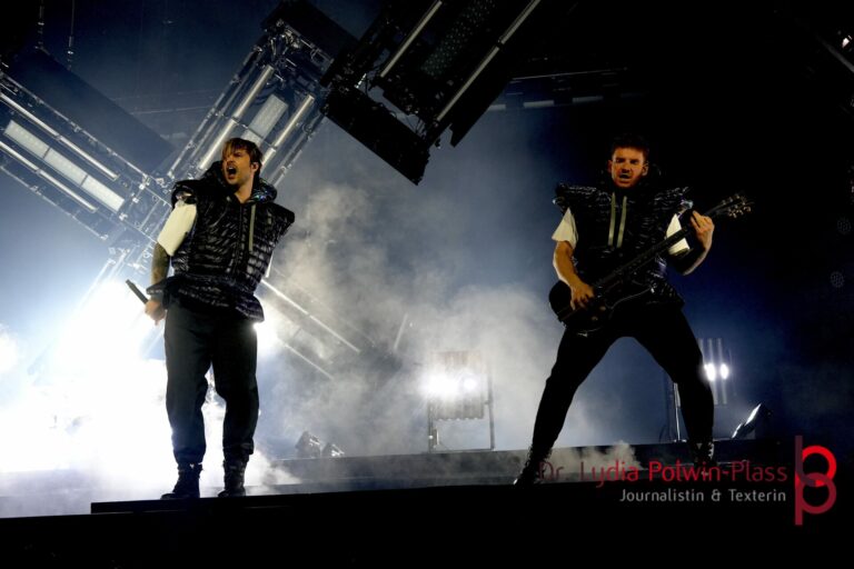 Electric Callboy Festhalle_2025_Polwin-Plass_826