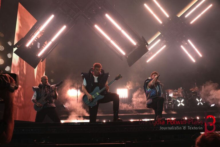 Electric Callboy Festhalle_2025_Polwin-Plass_907