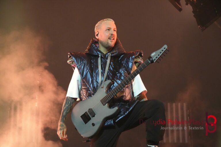 Electric Callboy Festhalle_2025_Polwin-Plass_913