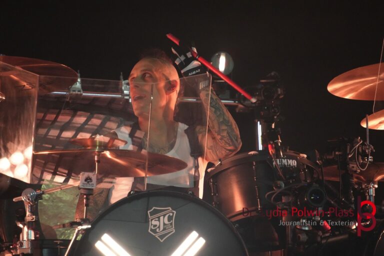 Electric Callboy Festhalle_2025_Polwin-Plass_946