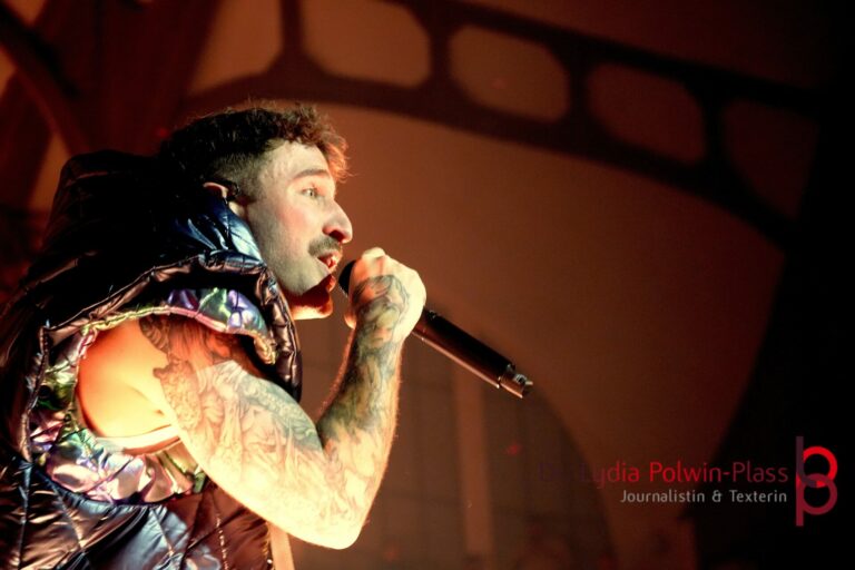 Electric Callboy Festhalle_2025_Polwin-Plass_954