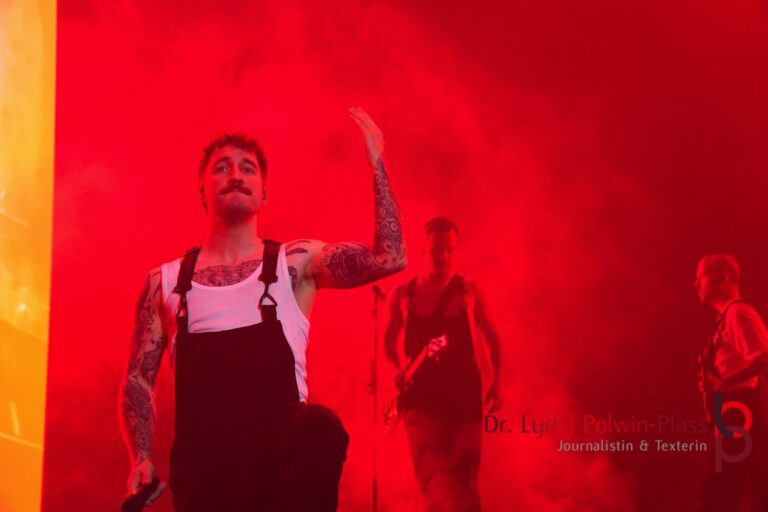 Electric Callboy Festhalle_2025_Polwin-Plass_981