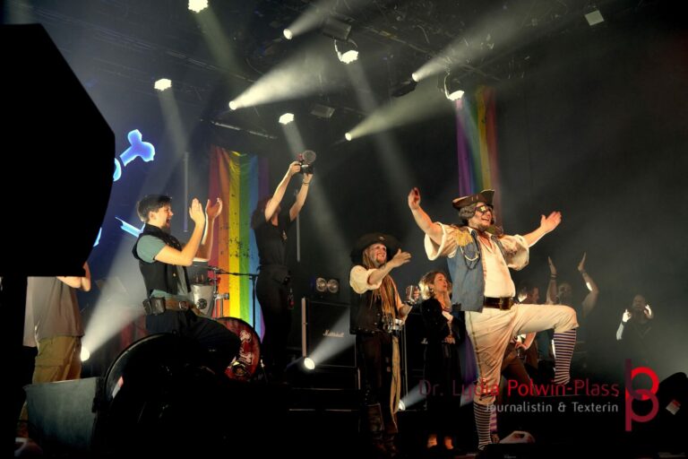 Mr Hurley und die Pulveraffen_Batschkapp 2025_Polwin-Plass_021