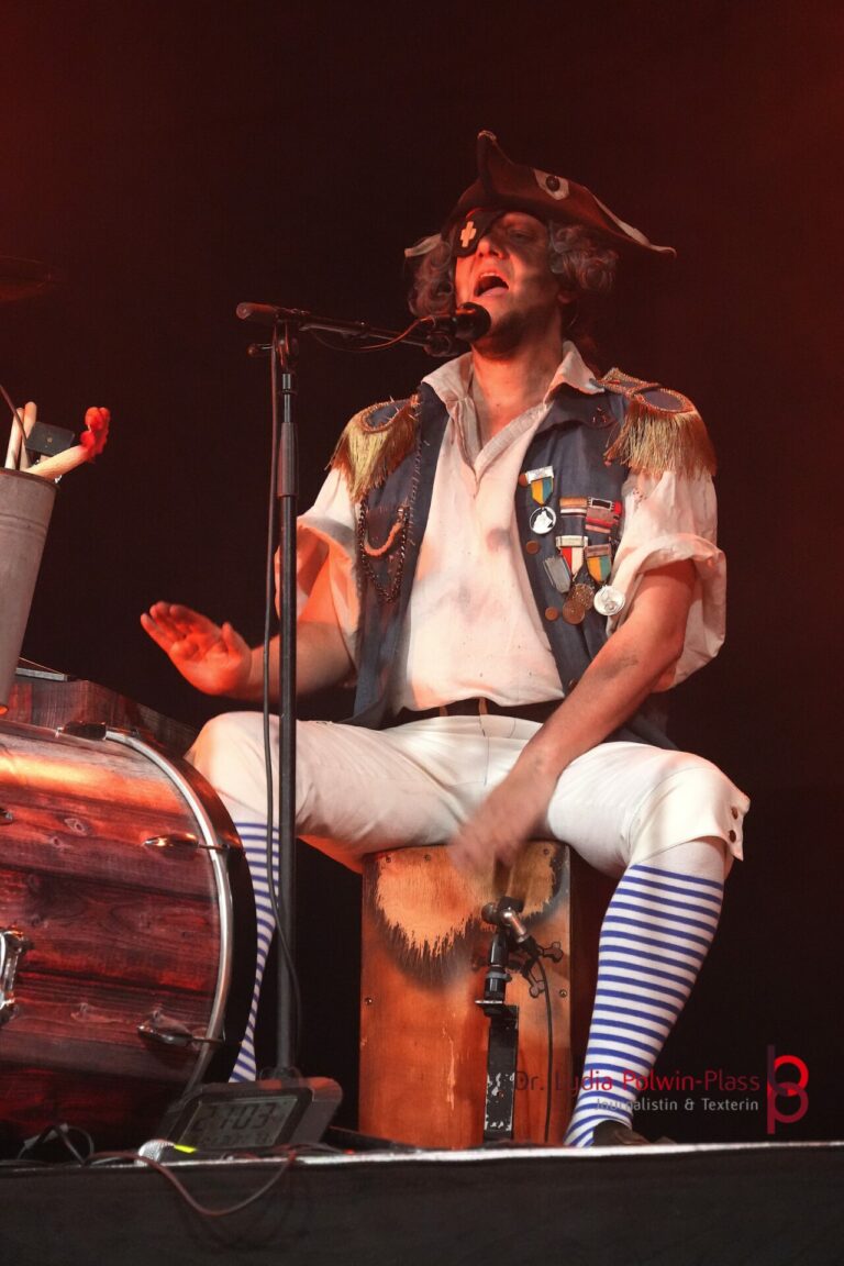 Mr Hurley und die Pulveraffen_Batschkapp 2025_Polwin-Plass_481