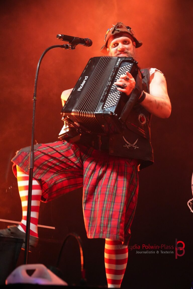 Mr Hurley und die Pulveraffen_Batschkapp 2025_Polwin-Plass_498