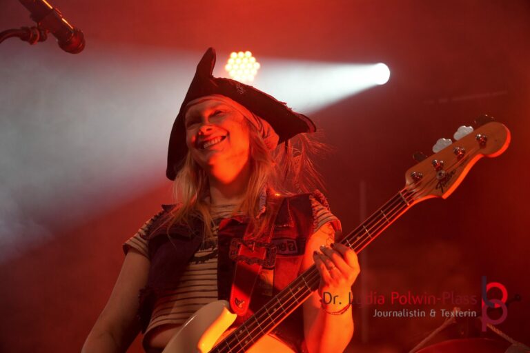 Mr Hurley und die Pulveraffen_Batschkapp 2025_Polwin-Plass_523