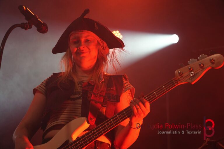 Mr Hurley und die Pulveraffen_Batschkapp 2025_Polwin-Plass_528