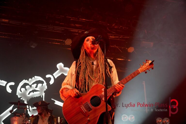 Mr Hurley und die Pulveraffen_Batschkapp 2025_Polwin-Plass_545