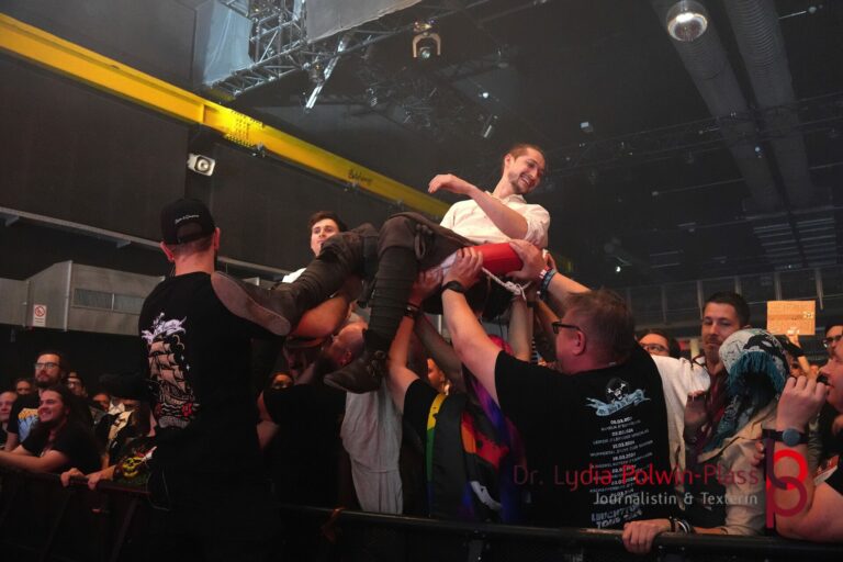 Mr Hurley und die Pulveraffen_Batschkapp 2025_Polwin-Plass_570