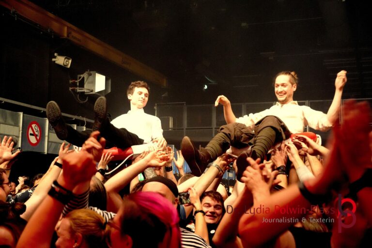 Mr Hurley und die Pulveraffen_Batschkapp 2025_Polwin-Plass_575