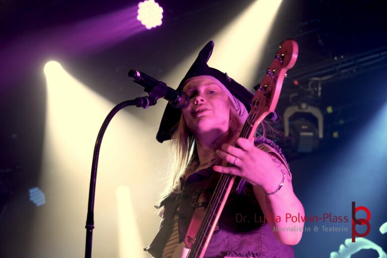 Mr Hurley und die Pulveraffen_Batschkapp 2025_Polwin-Plass_679